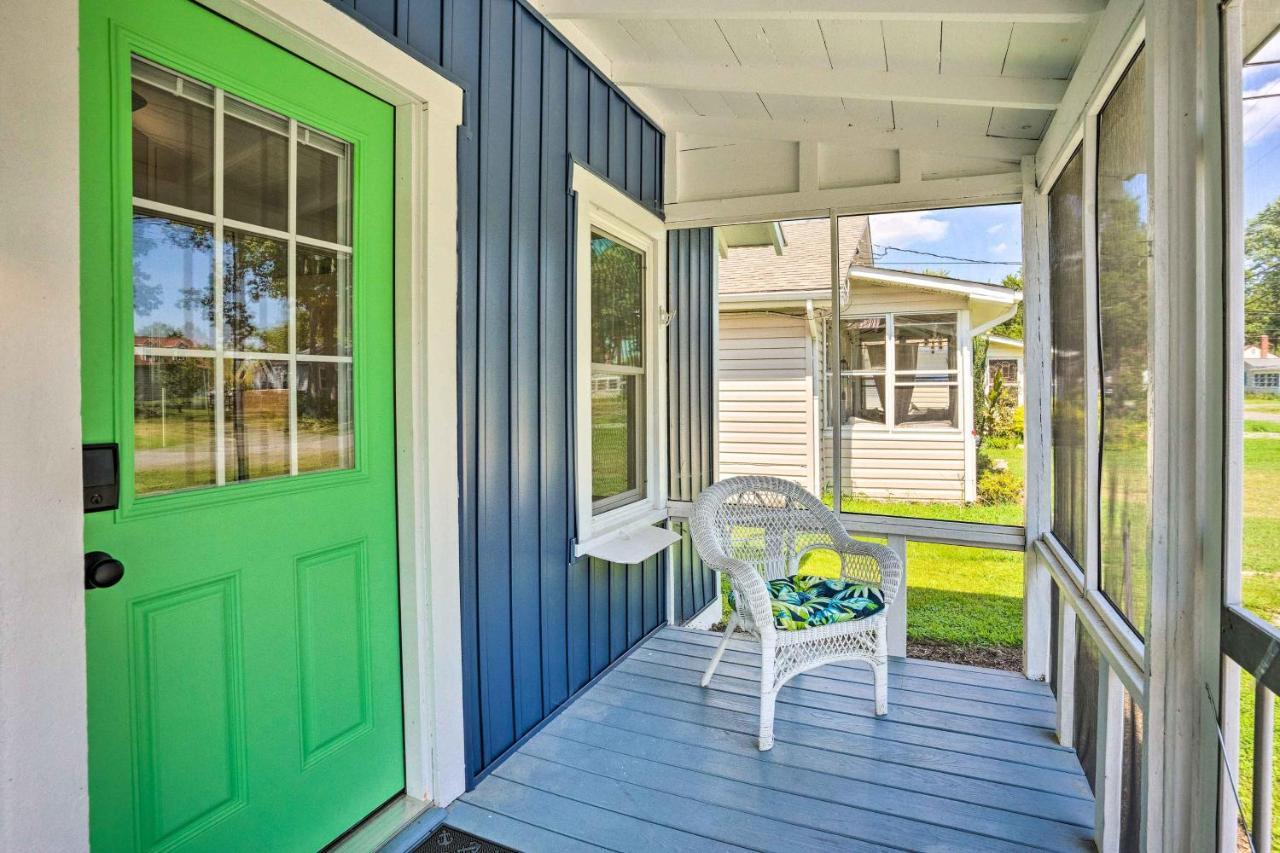 Chic Cottage With Private Yard Steps To Beach! Colonial Beach Extérieur photo